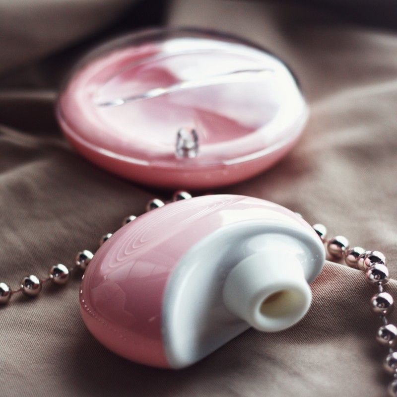 Клиторальный стимулятор Womanrabbit in Case, светло-розовый