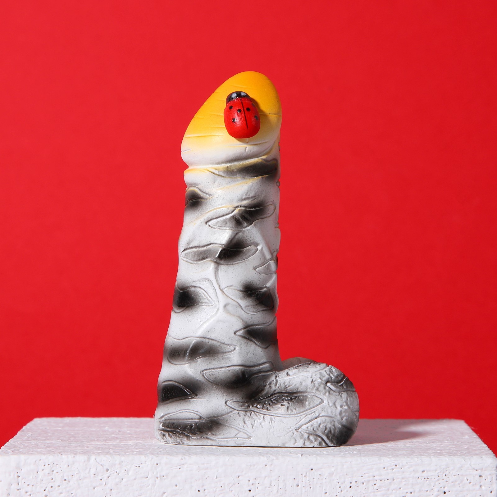 Фигурка "Божья коровка"